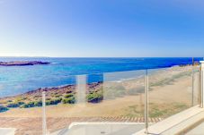 Appartement in Colònia de Sant Jordi - Beachfront Apartment Migjorn Cel