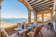 Villa in Alcudia - Beachfront Villa Es Clot