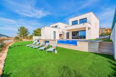 Villa in Playa de Muro - Villa Corb Mari II