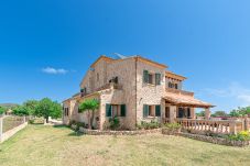 Country house w Puerto Pollensa - VILLA ELS AMATLLERS